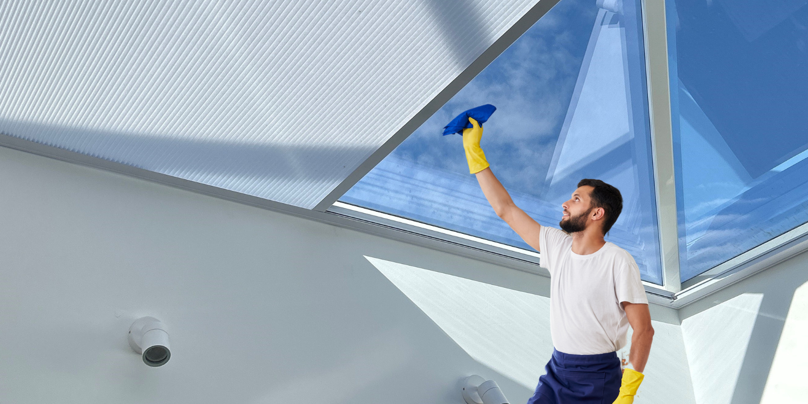 How to Clean Roof Lantern windows and blinds